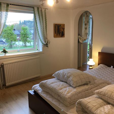 Villa Torp, 7 Min Till Ullared Extérieur photo