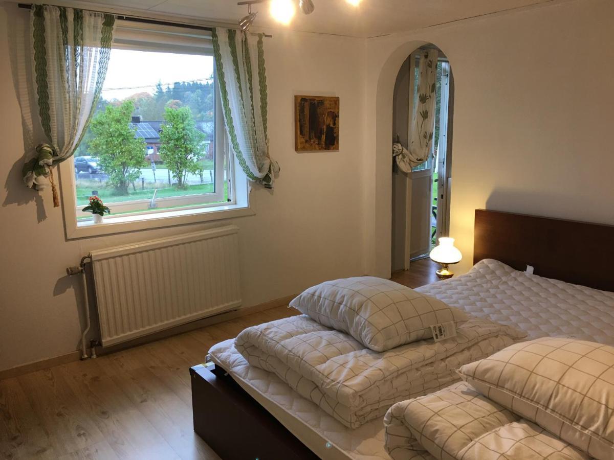 Villa Torp, 7 Min Till Ullared Extérieur photo